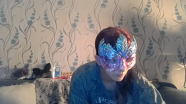 Hot SkinnyGirl online show from 6, 10, 2025