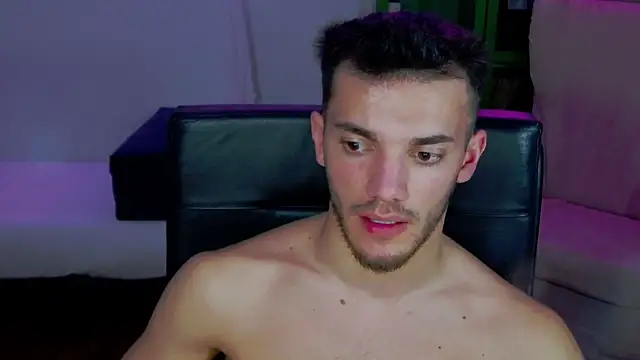 DominicValente online show from 17, 11, 2025