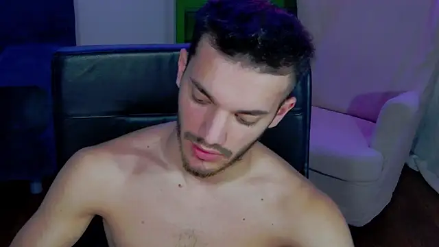 DominicValente online show from 31, 10, 2025