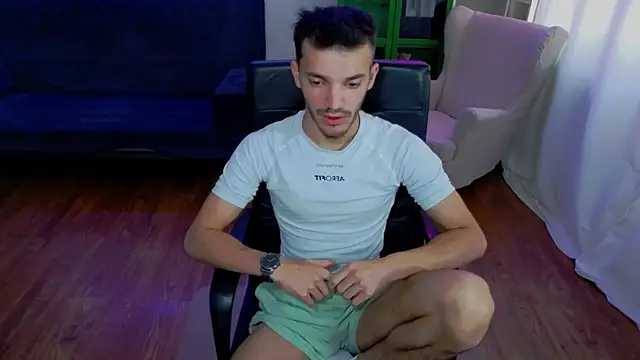 DominicValente online show from 23, 10, 2025