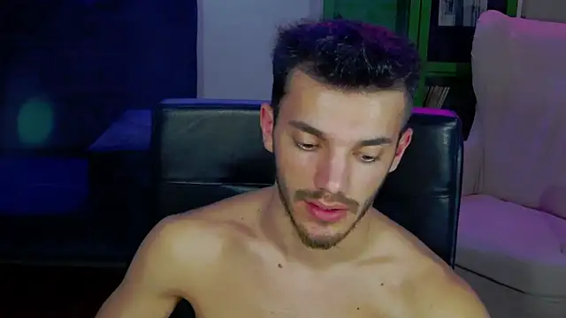 DominicValente online show from 5, 11, 2025