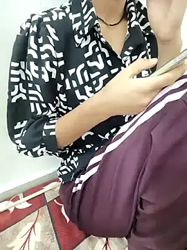 sassyishhu76 online show from 25, 3, 2026