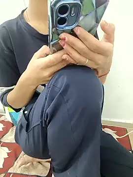 sassyishhu76 online show from 14, 2, 2026