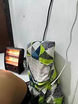 sassyishhu76 online show from 8, 2, 2026