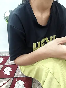 sassyishhu76 online show from 18, 2, 2026