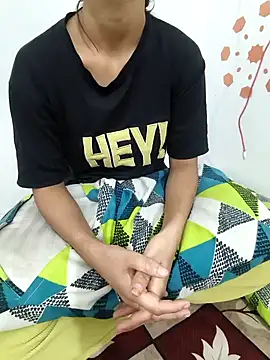 sassyishhu76 online show from 18, 1, 2026