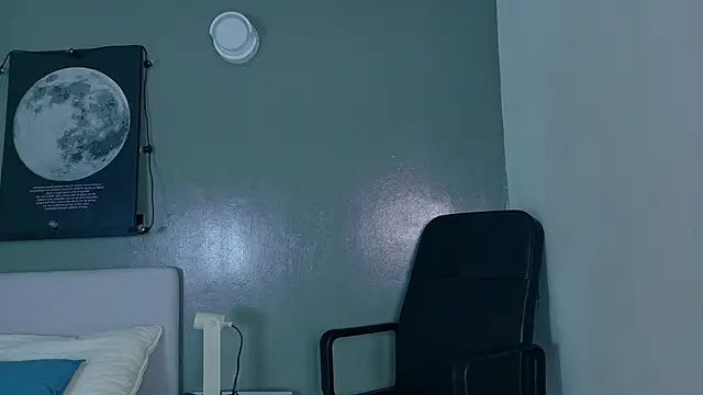 KeendraFox  online show from 30, 10, 2025