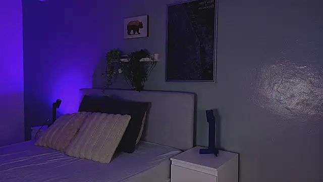 KeendraFox  online show from 20, 3, 2026