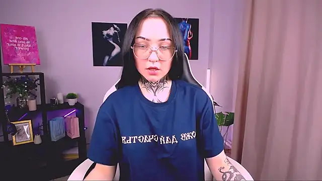 MollyKissy online show from 15, 11, 2025