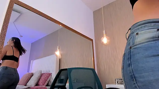 Lucy Lu17 online show from 29, 9, 2025