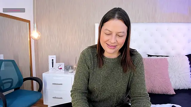 Lucy Lu17 online show from 13, 11, 2025