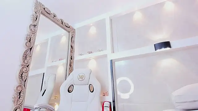 grace daviss online show from 23, 4, 2026
