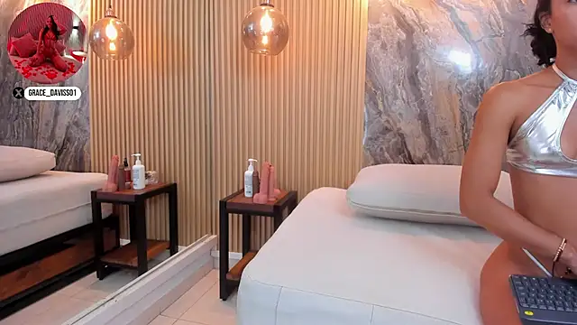 grace daviss online show from 25, 9, 2025