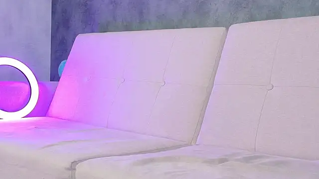 OnlyForYou  online show from 19, 9, 2025