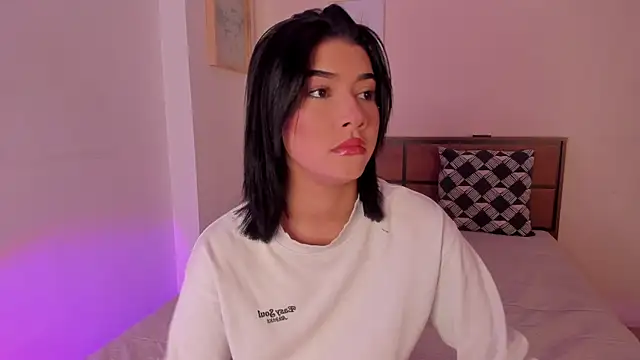 SofiaClarkson online show from 10, 1, 2026