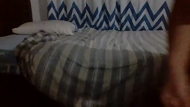 Snapshot of El_awo_ chatting on 4, 4, 2026 El awo online show from 4, 4, 2026