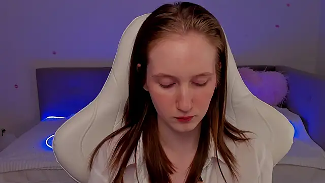 CrystalSoul  online show from 28, 11, 2025