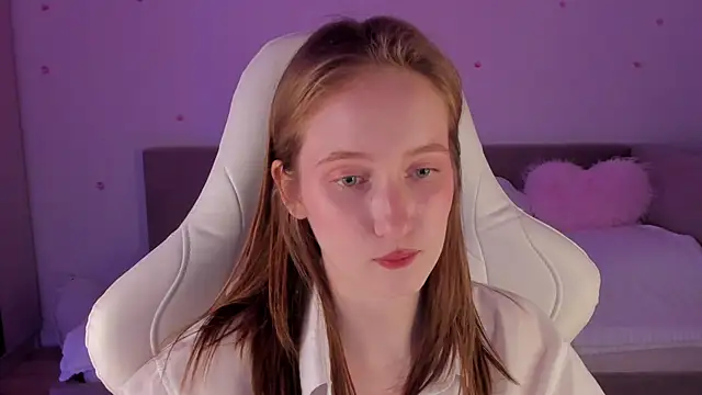 CrystalSoul  online show from 12, 11, 2025