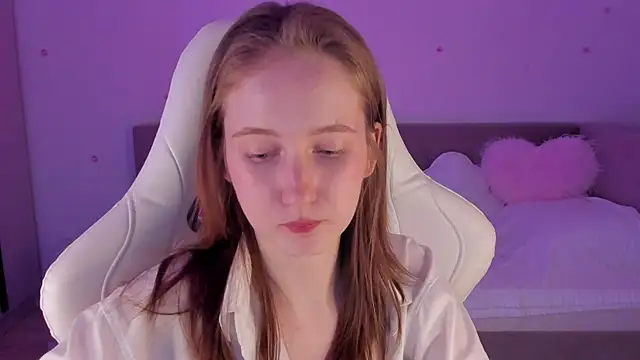 CrystalSoul  online show from 9, 11, 2025