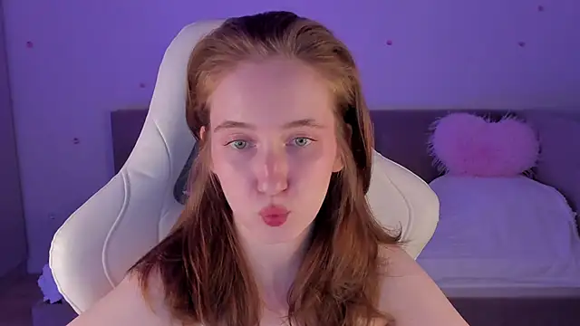 CrystalSoul  online show from 25, 10, 2025