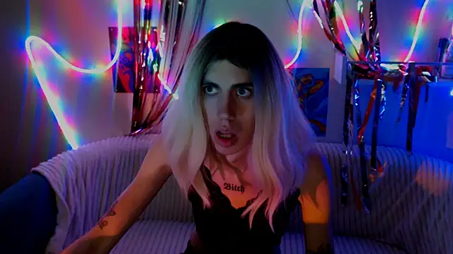 Snapshot of AlexNaughty14 chatting on 2, 11, 2025 AlexNaughty14 online show from 2, 11, 2025