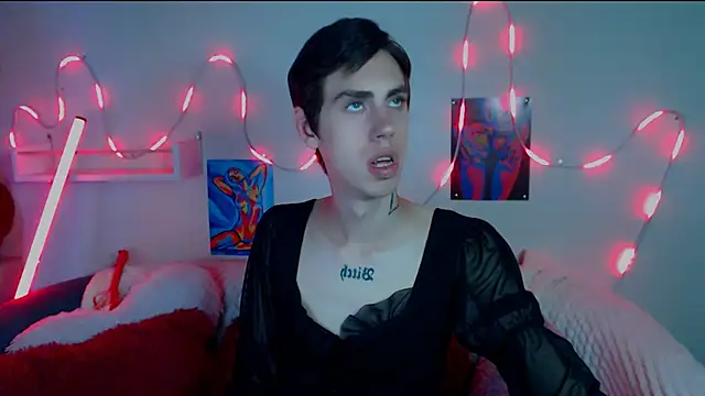 Snapshot of AlexNaughty14 chatting on 26, 9, 2025 AlexNaughty14 online show from 26, 9, 2025