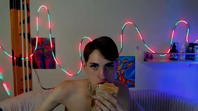 Snapshot of AlexNaughty14 chatting on 22, 11, 2025 AlexNaughty14 online show from 22, 11, 2025