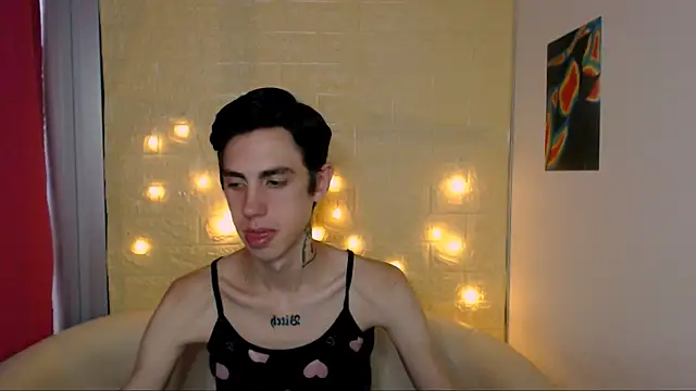 Snapshot of AlexNaughty14 chatting on 24, 9, 2025 AlexNaughty14 online show from 24, 9, 2025