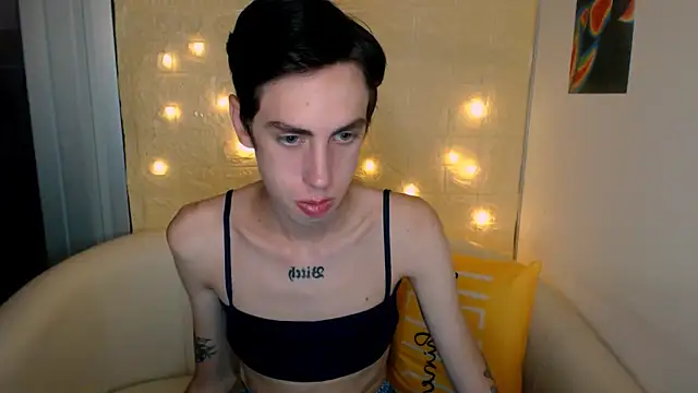 Snapshot of AlexNaughty14 chatting on 18, 9, 2025 AlexNaughty14 online show from 18, 9, 2025