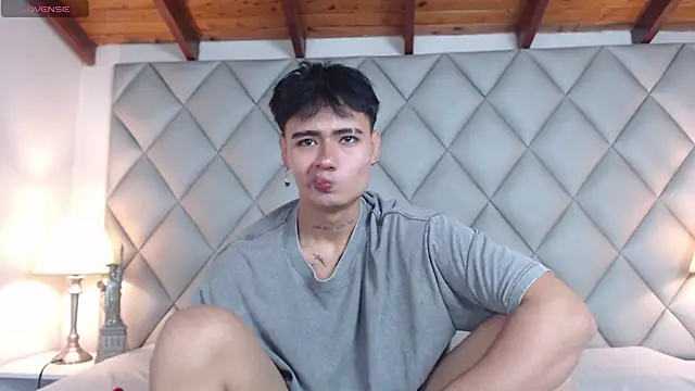 Clement Reyes online show from 18, 10, 2025