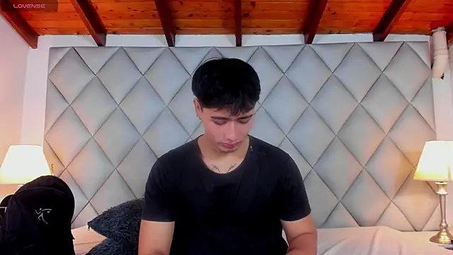 Clement Reyes online show from 23, 11, 2025