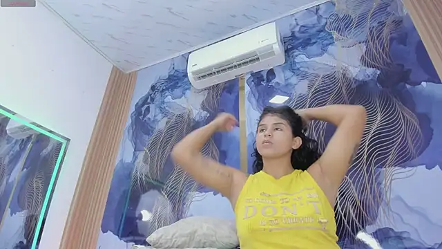 Anabacker01 online show from 5, 11, 2025