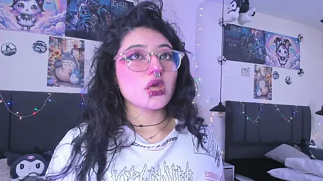 SabrinaV  online show from 11, 3, 2026