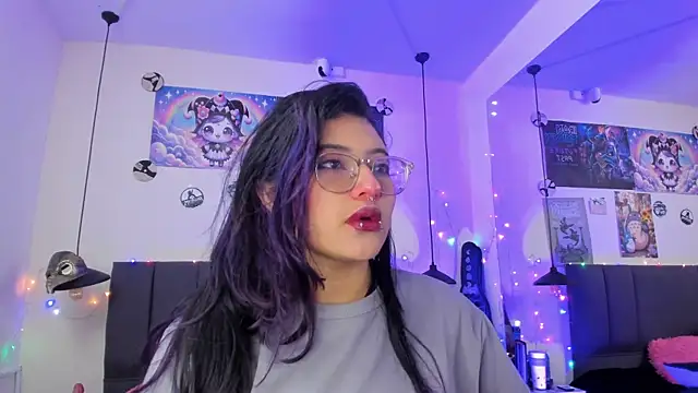 SabrinaV  online show from 11, 6, 2026