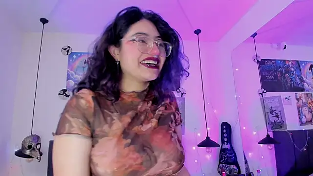 SabrinaV  online show from 31, 3, 2026