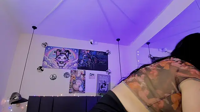 SabrinaV  online show from 1, 6, 2026