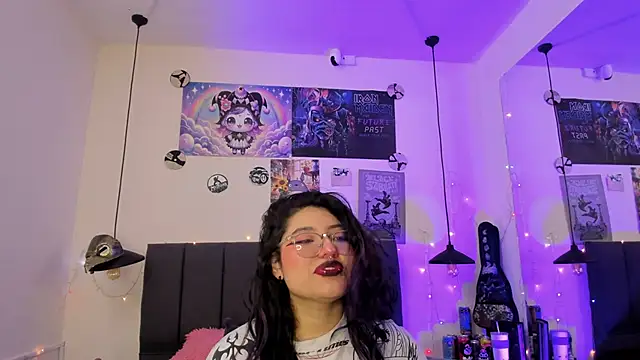 SabrinaV  online show from 4, 6, 2026