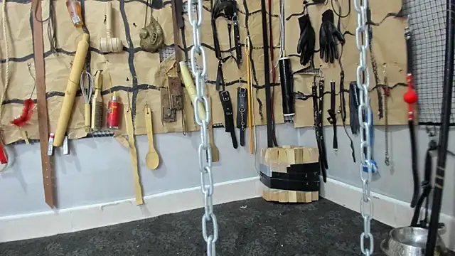 BDSM MEDUZA online show from 1, 5, 2026