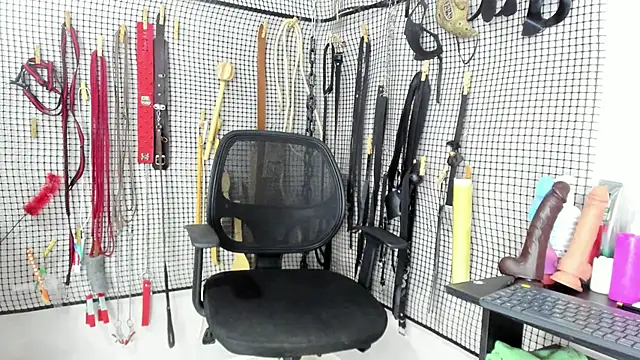 BDSM MEDUZA online show from 3, 3, 2026