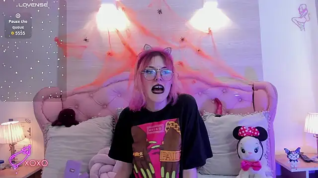 Rossiie Hunt  online show from 24, 10, 2025