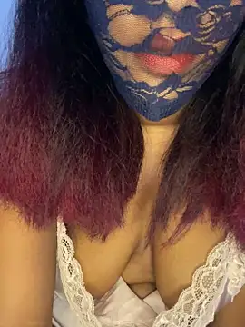 morjana2001 online show from 11, 11, 2025