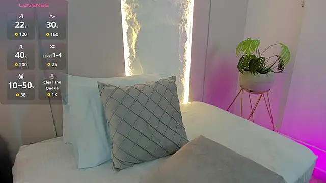 nare celebi  online show from 13, 11, 2025