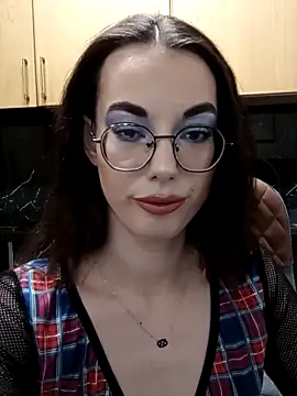 EmmaJakson online show from 28, 11, 2025