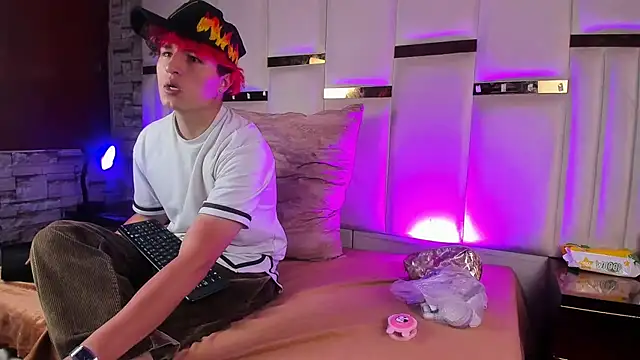 ANLLELOAndANGELA online show from 2, 12, 2025