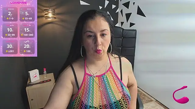 AgataThompson  online show from 22, 9, 2025