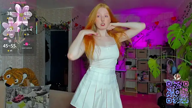 RitaSweety18 online show from 17, 6, 2026