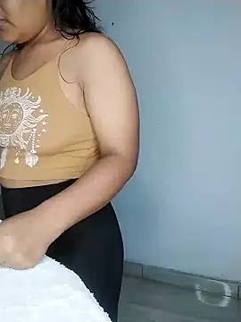 Karin 39 online show from 8, 5, 2026