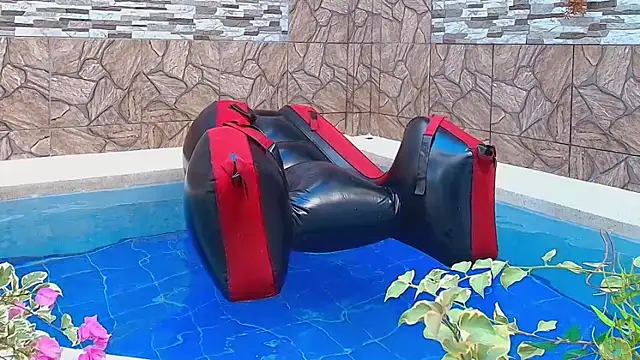 Selenegomezz online show from 17, 10, 2025