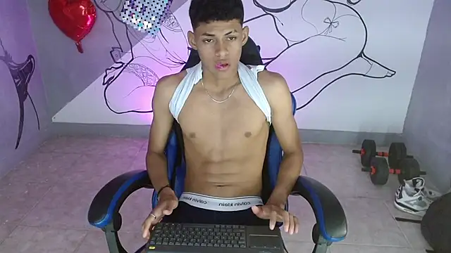 deivid bigcock1 online show from 2, 10, 2025