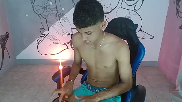 deivid bigcock1 online show from 13, 10, 2025